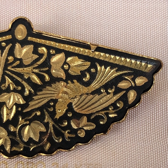 Vintage 24 karat inlaid gold brooch - Picture 4 of 10